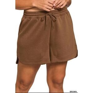 Zenana NWOT Brown Scuba Elastic Waistband Shorts With Pockets Size 1X